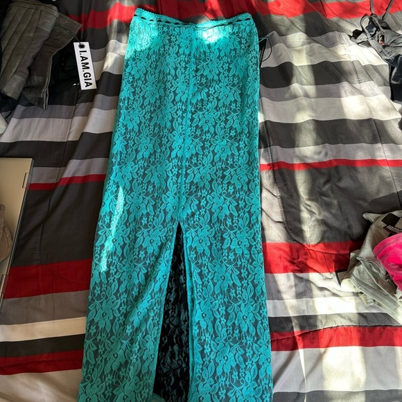 I.AM.GIA Reversible Lace Skirt - Picture 4 of 4